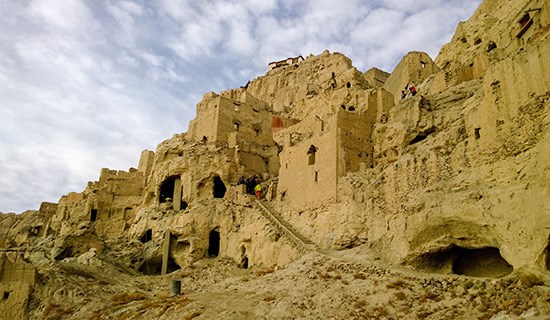 Rovine di Antichi Edifici in Tibet