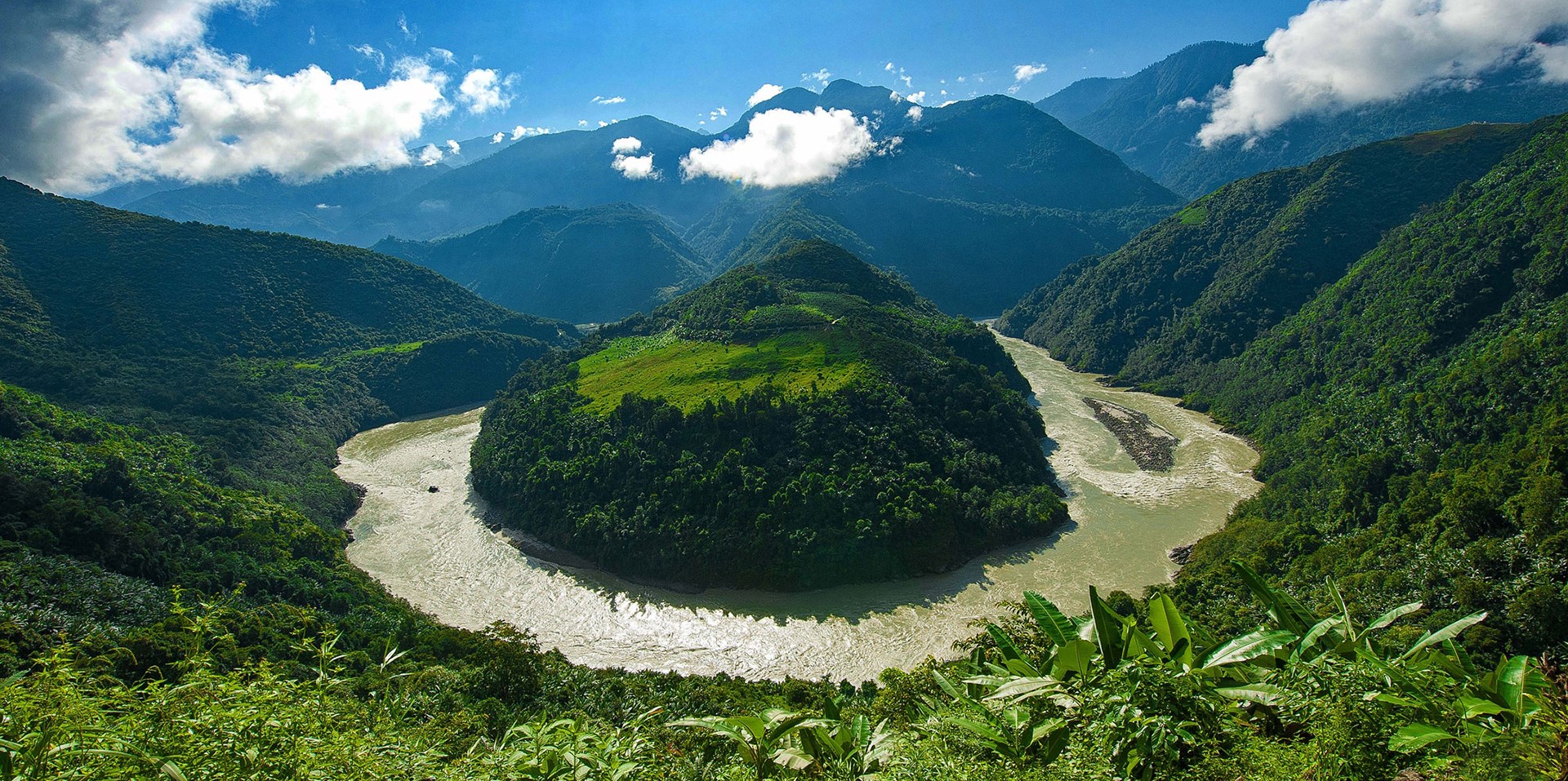 Grande Canyon di Yarlung Tsangpo