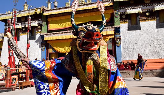 Festa di Monlam (Festa di Capodanno, Losar) in Repkong (Tongren)