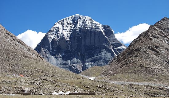 Viaggio Terrestre dal Tibet allo Xinjiang con Everest e Escursionismo intorno a Kailash