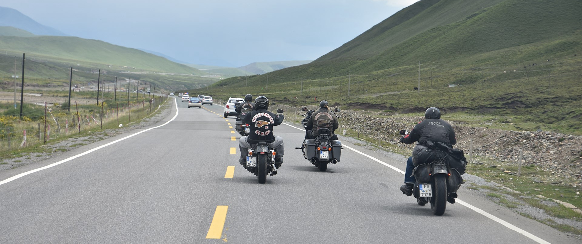 Viaggio in Moto a Noleggio dal Sichuan via Yunnan al Tibet