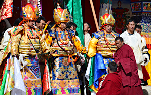 Erlebnisreise zum tibetischen Neujahrfest (Losar, Monlam Fest) in Langmu Si, Luchu und Aba 2018
