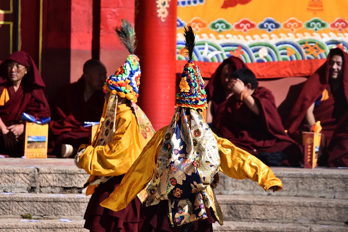 Monlam Festival (New Year Festival, Losar) in Aba