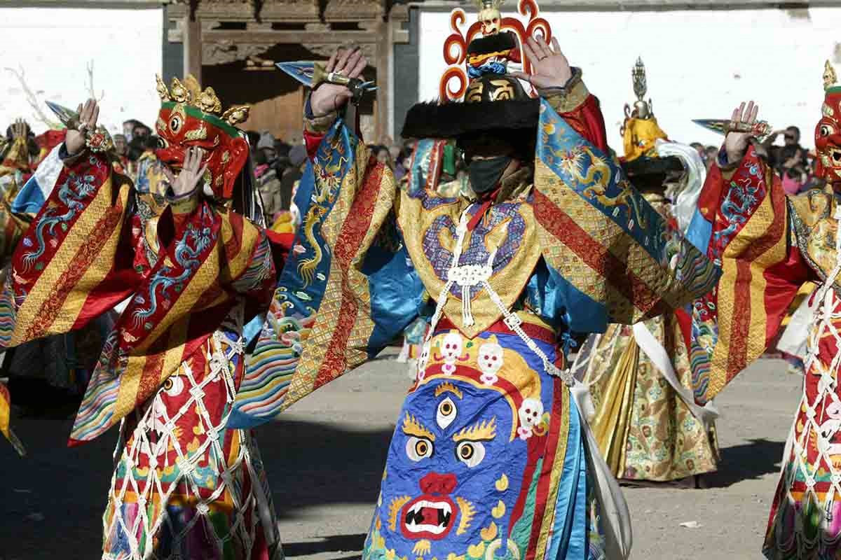Monlam Festival (New Year Festival, Losar) in Tongren