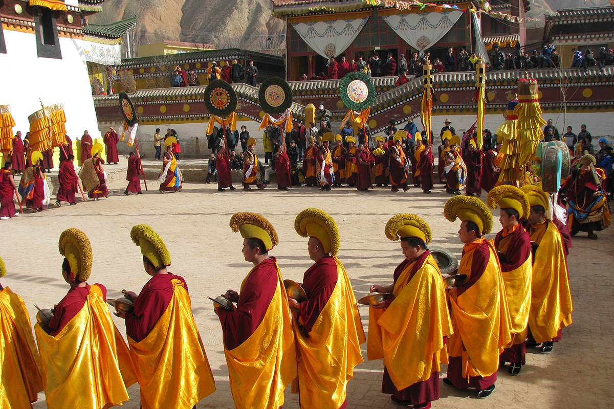 Monlam Festival (New Year Festival, Losar) in Tongren