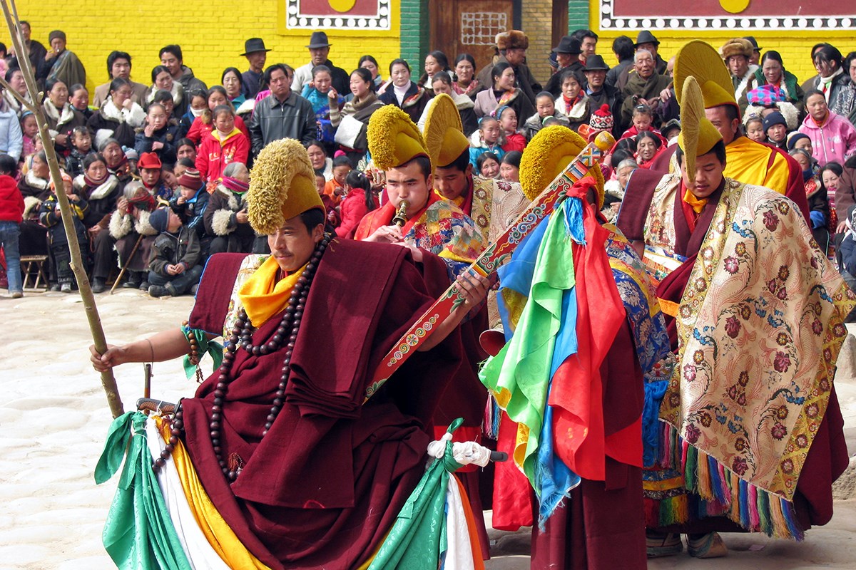 Monlam Festival (New Year Festival, Losar) in Tongren