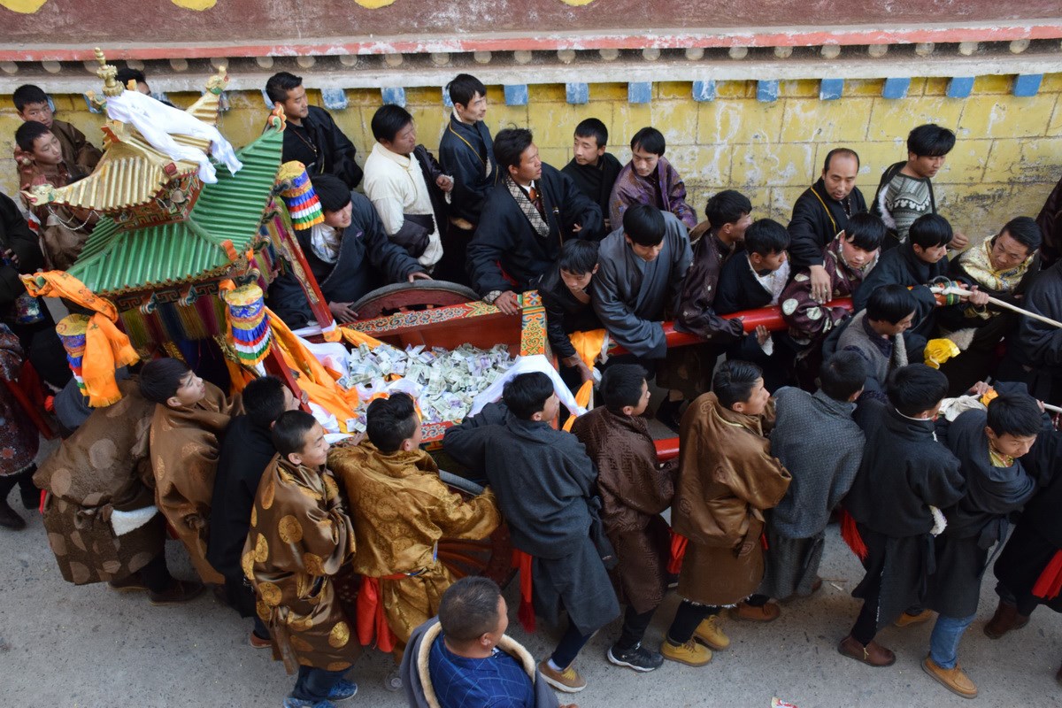 Monlam Festival (New Year Festival, Losar) in Tongren