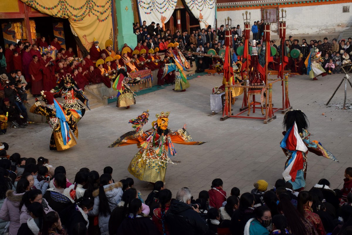 Monlam Festival (New Year Festival, Losar) in Tongren