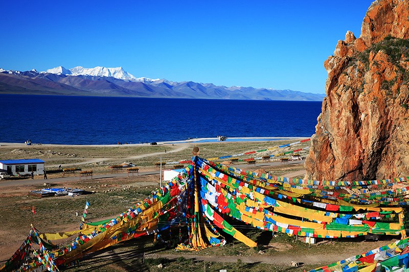 Nam Tso and Nianqingtanggula