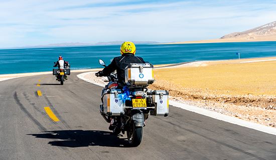 Viaggio in Moto a Noleggio da Lhasa a Kathmandu con Everest e Kailash