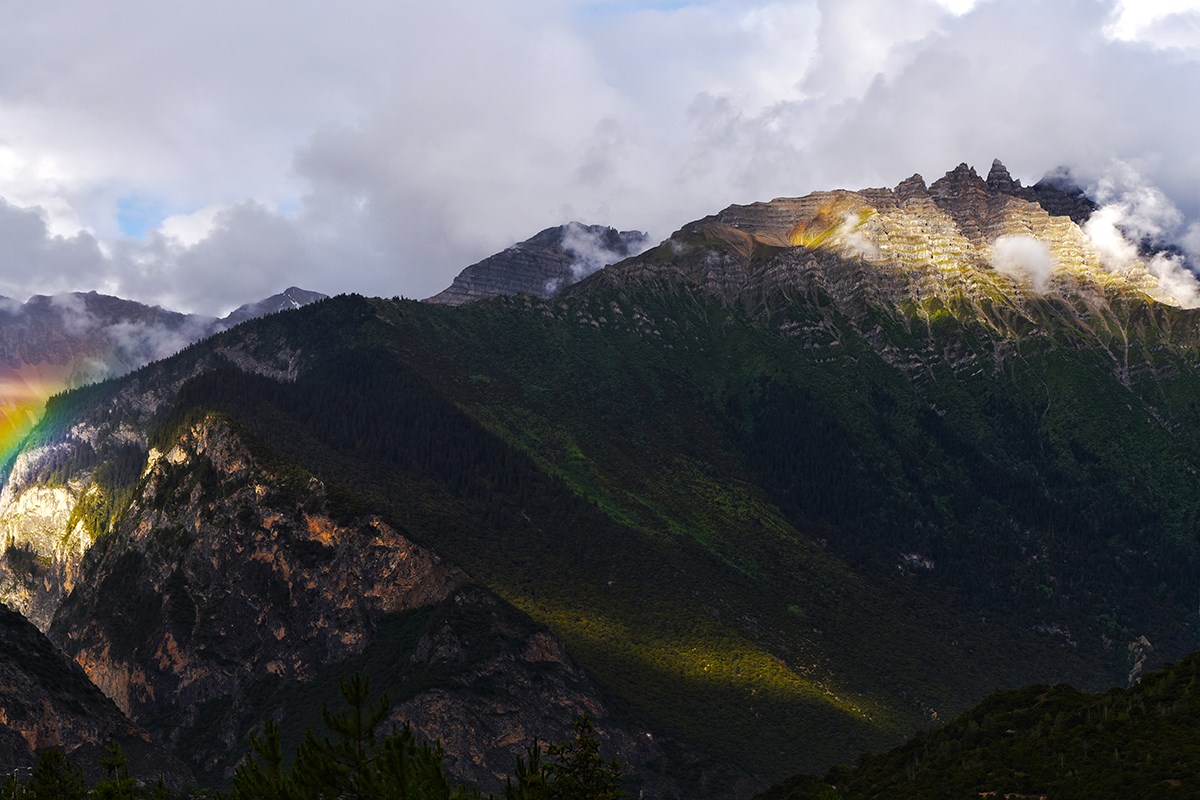 Armour Mountain in Bome | Foto da Liu Bin