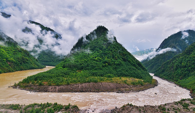 Grand Bend of Parlung Tsangpo