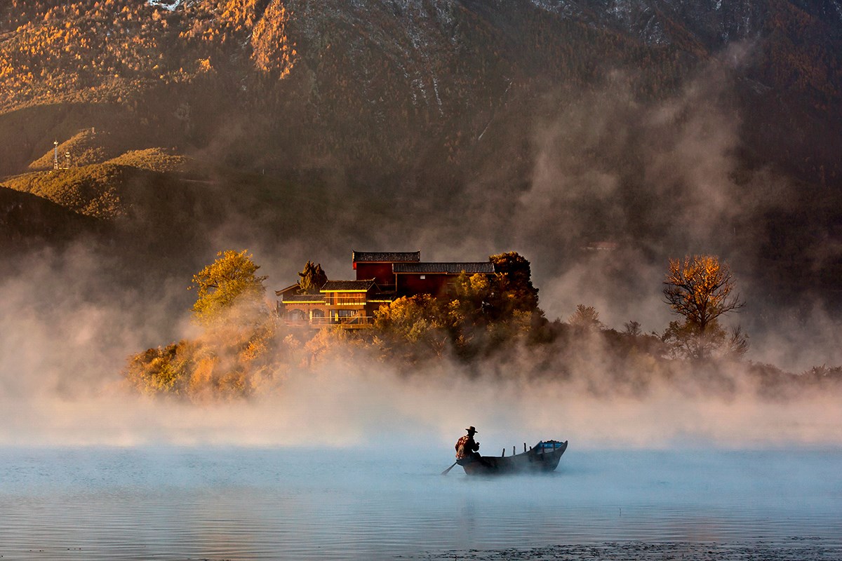 Lugu Lake